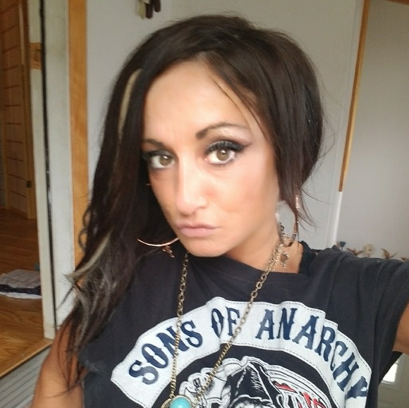 Meet your Posher, Malena - Picture 5 of 8